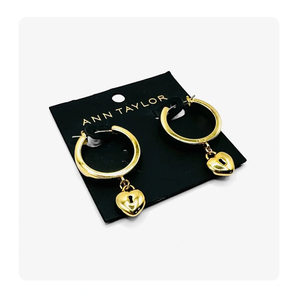 ★ NWT Ann Taylor “heart lock” Hoops - Golden ★ - Picture 14 of 14